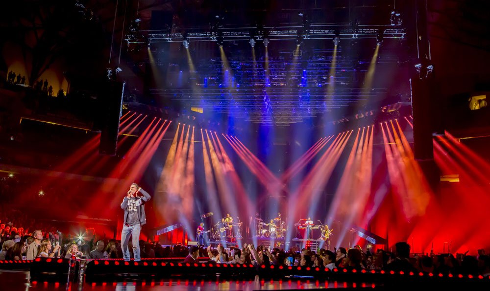 Maroon5_web3.jpg