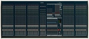 YAMAHA IM8-40 аналоговая микшерная консоль 40 моно входных каналов + 4 стерео, 8 AUX шин.в комплекте деревянный транспортировочный кейс от музыкального магазина МОРОЗ МЬЮЗИК