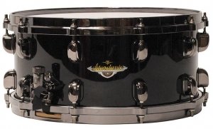 TAMA MAS1465BN-PBK STARCLASSIC MAPLE SNARE DRUM PIANO BLACK малый барабан 14"x6.5", клён, цвет глянцевый чёрный от музыкального магазина МОРОЗ МЬЮЗИК