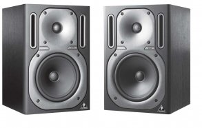 Behringer B2030A активный 2х полосный студ монитор, 2 x 70 Вт RMS, динам: 6 3/4" кевлар + 3/4" ВЧ от музыкального магазина МОРОЗ МЬЮЗИК