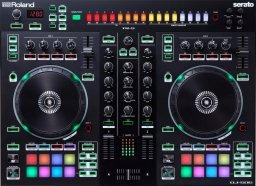 Roland DJ-505 DJ контроллер двухканальный с четырьмя деками, безынерционные большие джоги, сэмплы драм-машин Roland TR. 8 пэдов, 16-шаговый секвенсер от музыкального магазина МОРОЗ МЬЮЗИК