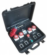 KAYO KY-4 Контроллер ручного управления 4х канальный в пластиковом кейсе для 4-х электроприводов (<1,5 кВт) с прямым управлением 400В ЛЕБЕДКИ И СИСТЕМЫ УПРАВЛЕНИЯ KAYO KY-4 Контроллер ручного управления 4х канальный в пластиковом кейсе для 4-х электроприводов (<1,5 кВт) с прямым управлением 400В