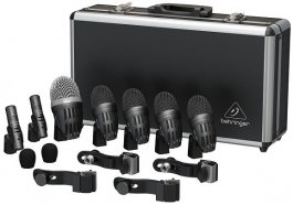 Behringer BC1500 комплект из 7  микрофонов для барабанов в транспортировочном кейсе от музыкального магазина МОРОЗ МЬЮЗИК